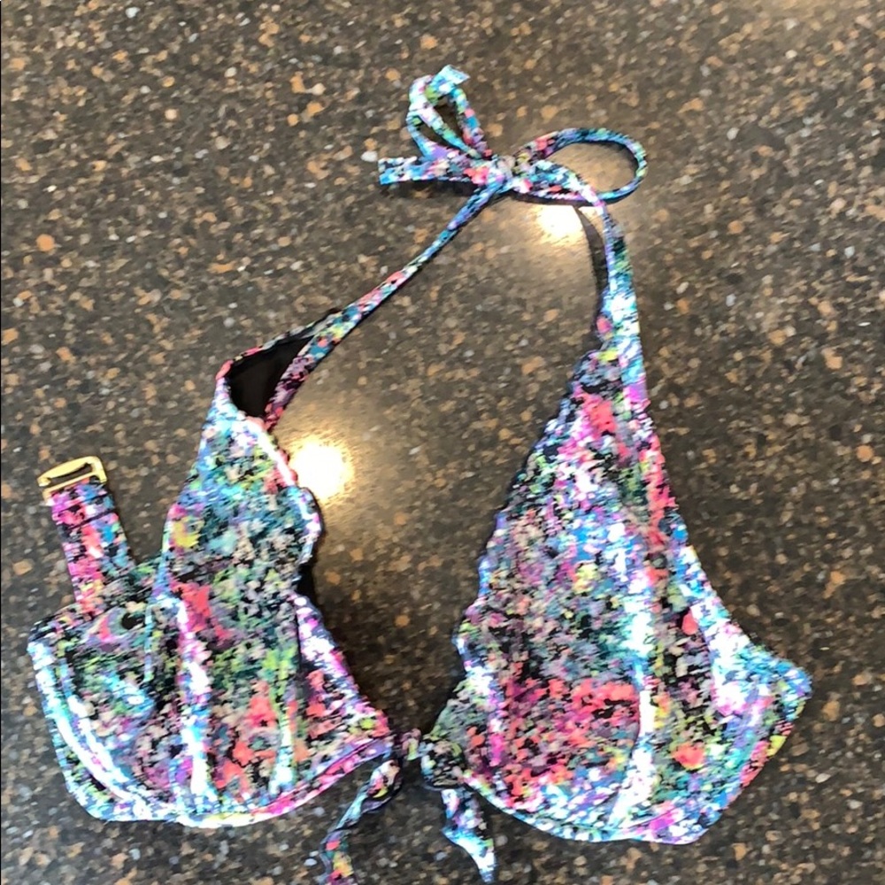 Victoria Secret bikini top 34DD